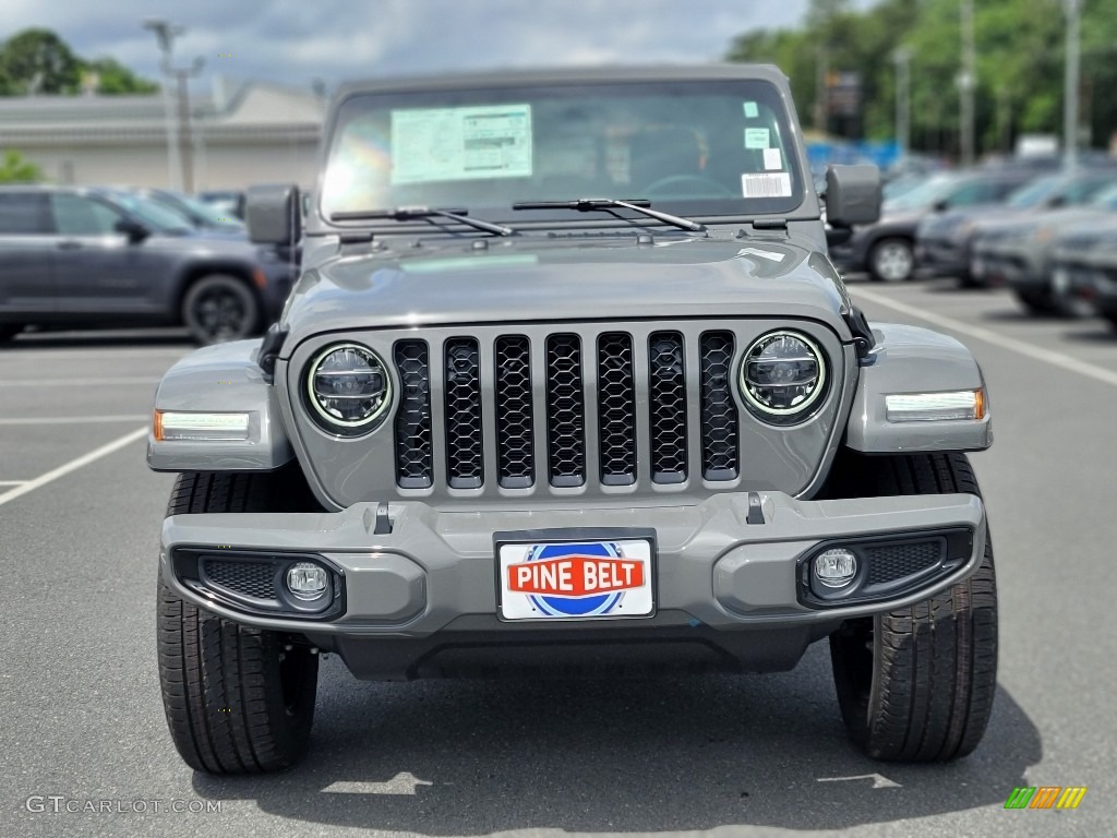 2022 Gladiator Overland 4x4 - Sting-Gray / Black photo #2