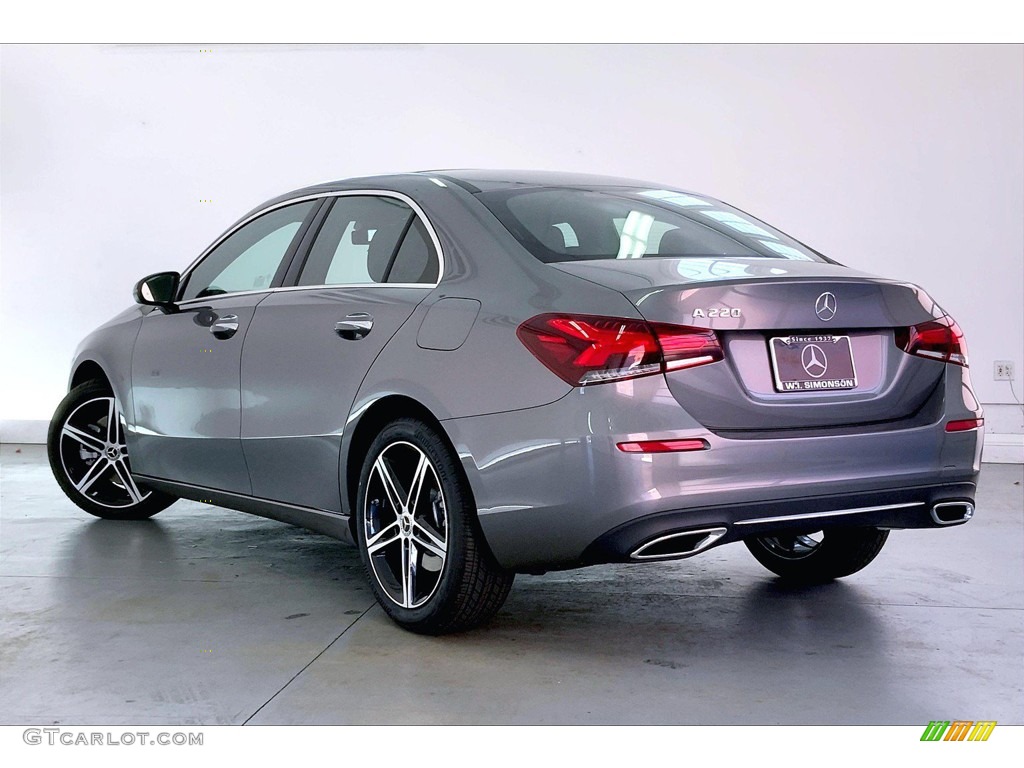 2022 A 220 Sedan - Mountain Gray Metallic / Black photo #2
