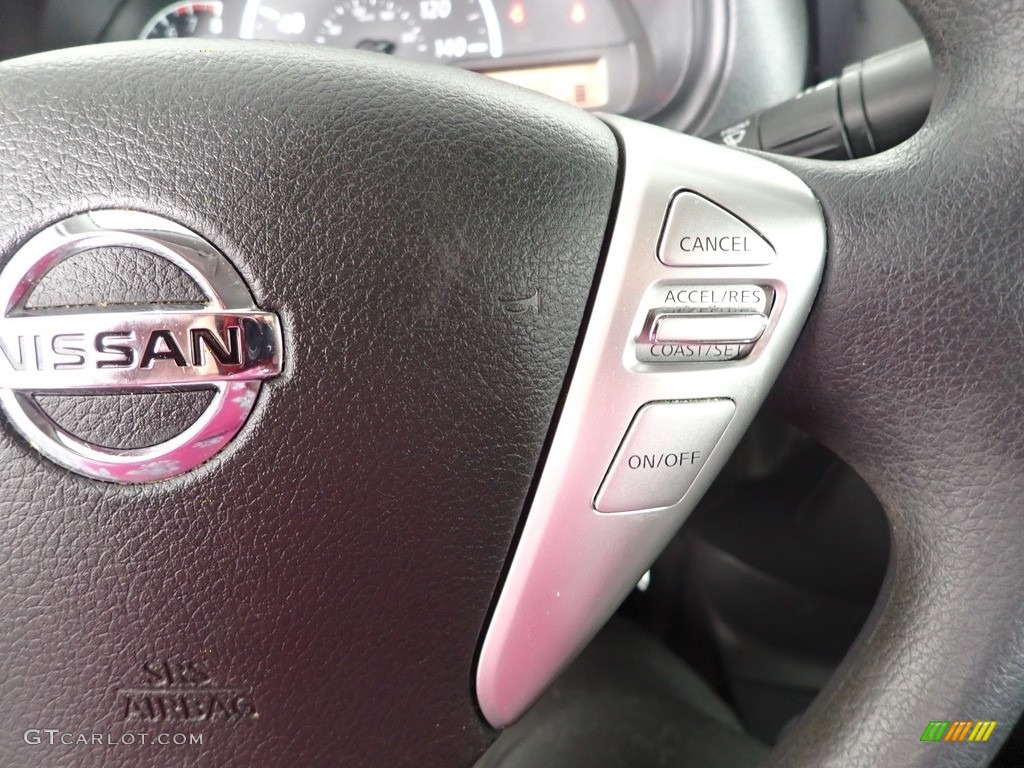 2019 Versa S Plus - Brilliant Silver Metallic / Charcoal photo #17