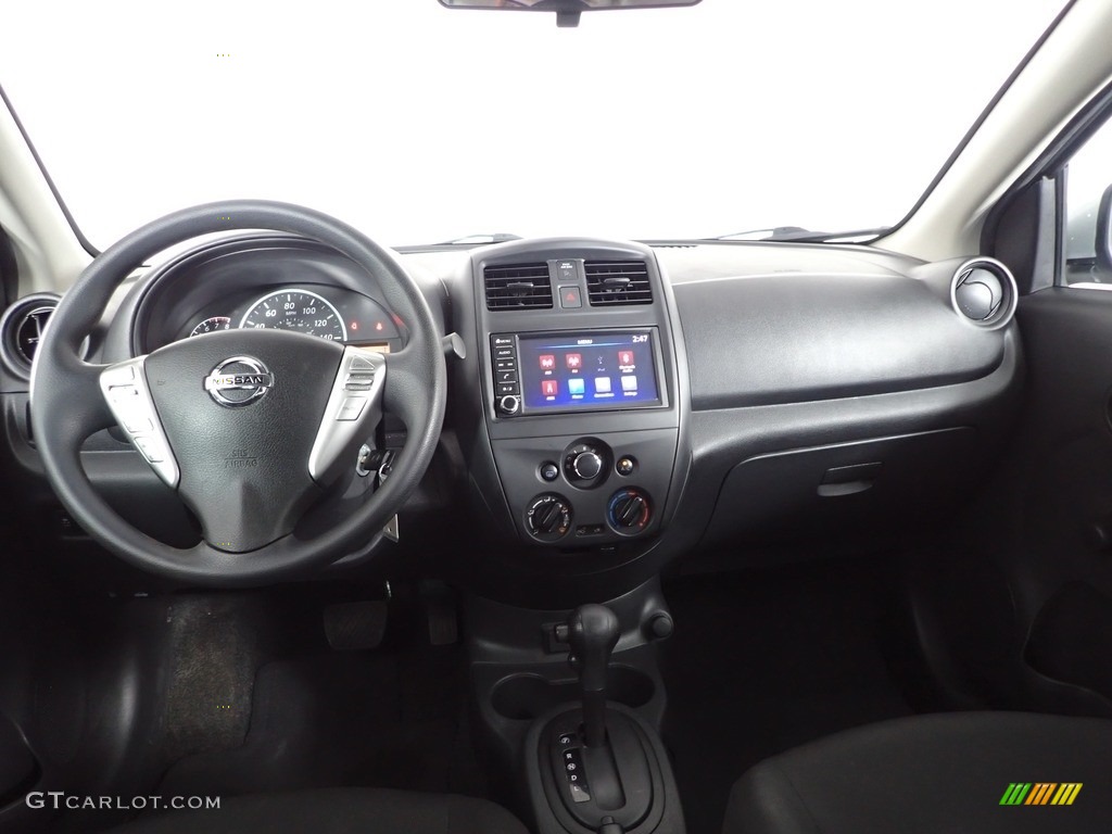 2019 Versa S Plus - Brilliant Silver Metallic / Charcoal photo #24