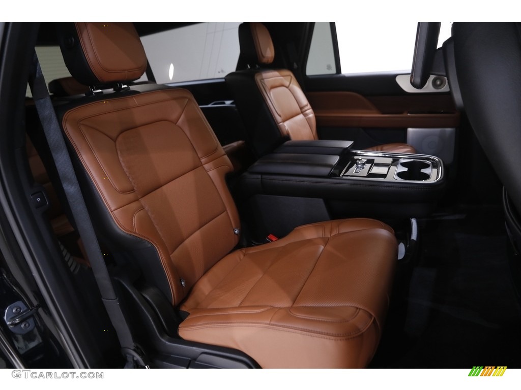 2018 Navigator Reserve L 4x4 - Black Velvet / Russet photo #20