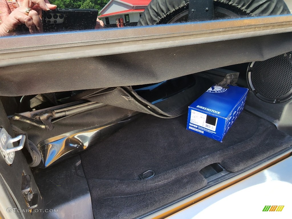 2014 Wrangler Unlimited Sahara 4x4 - Amp