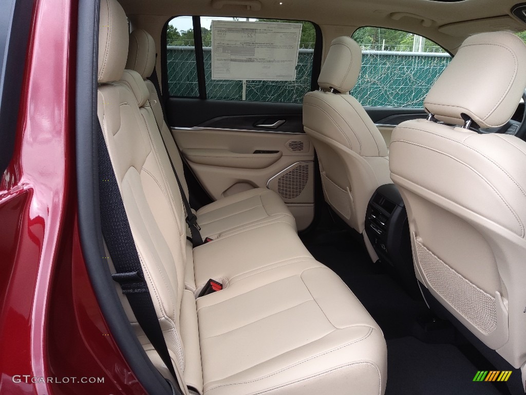 2022 Jeep Grand Cherokee Limited 4x4 Rear Seat Photo #144460792