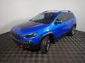 Hydro Blue Pearl - Cherokee Traihawk 4x4 Photo No. 9