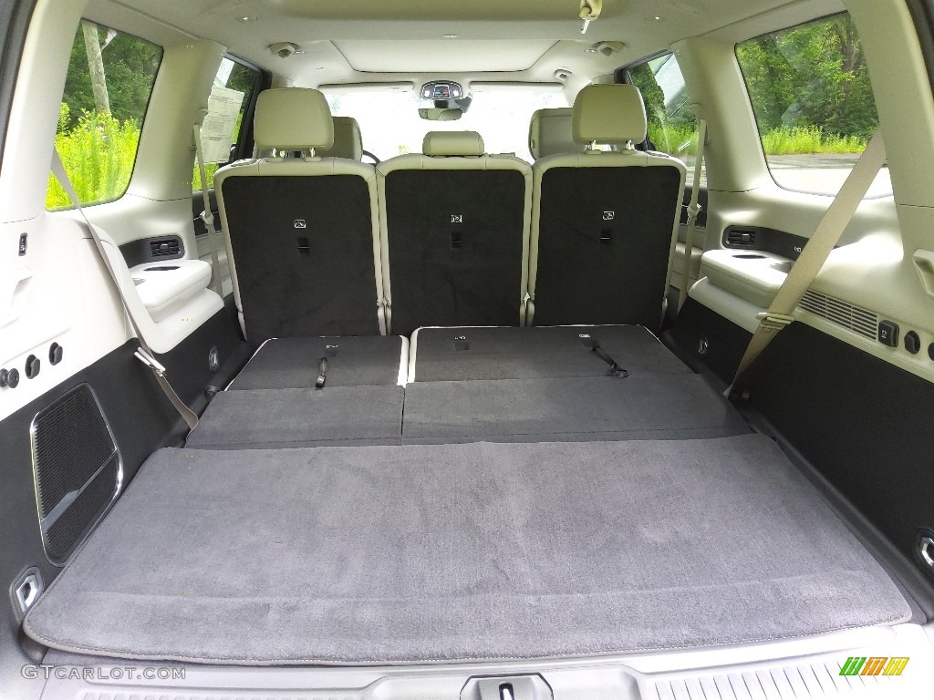 2022 Jeep Wagoneer Series I Trunk Photos
