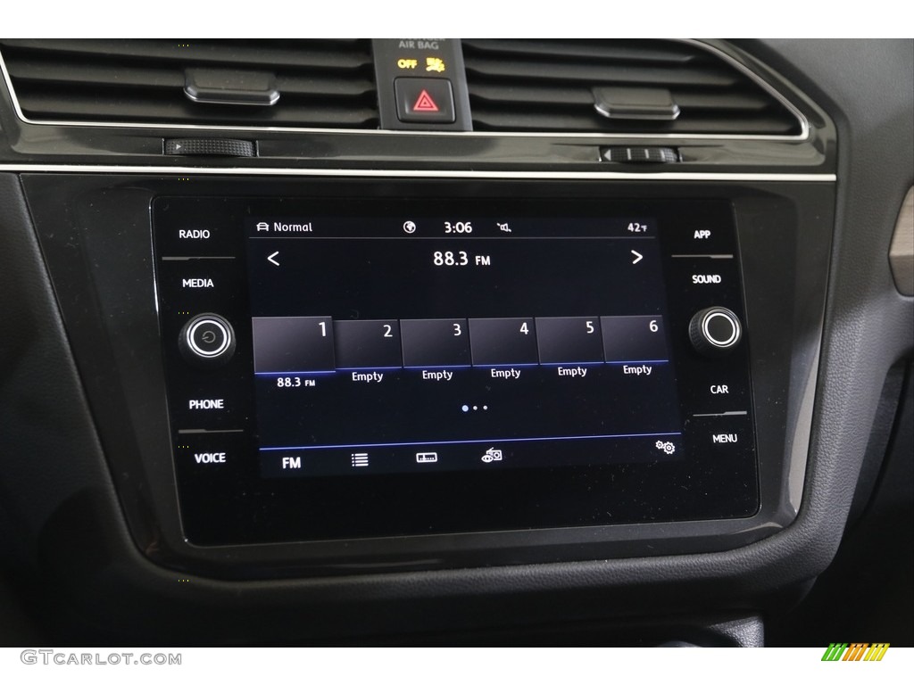 2020 Tiguan SE 4MOTION - Blue Silk Metallic / Titan Black photo #10