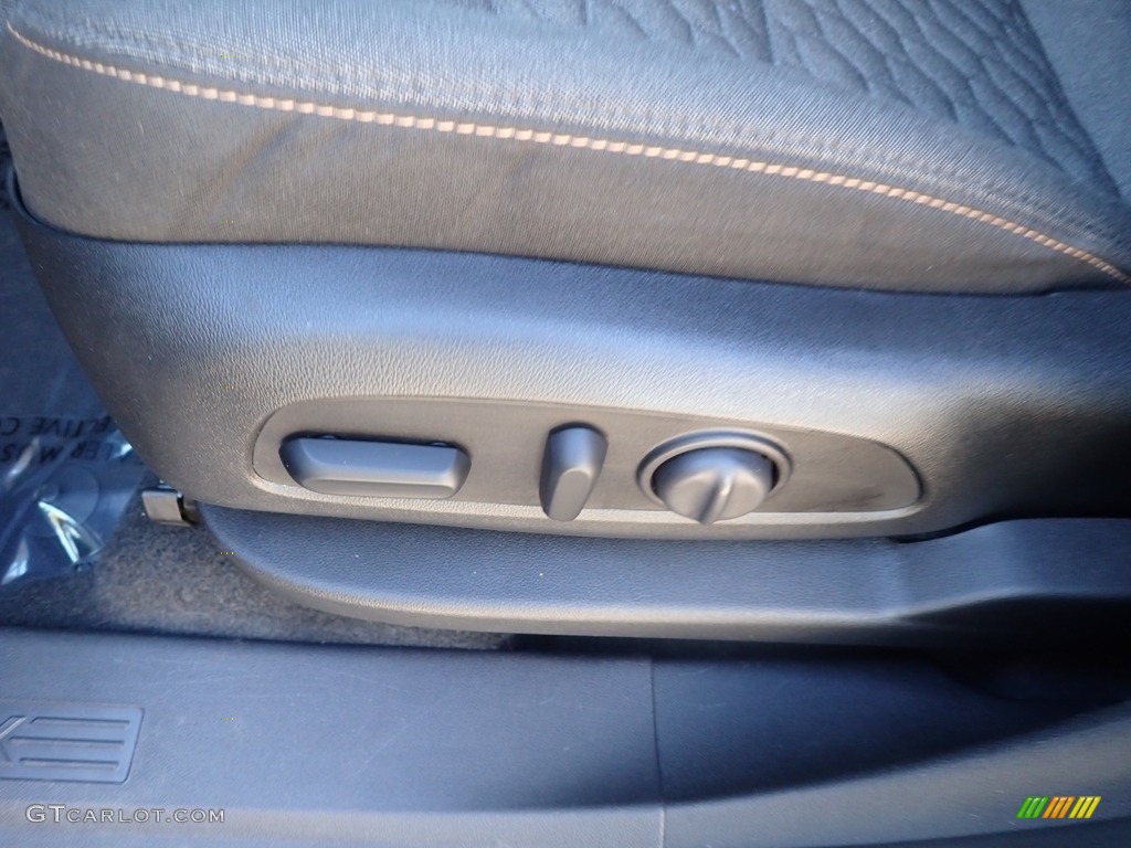 2019 Equinox LT AWD - Storm Blue Metallic / Jet Black photo #16