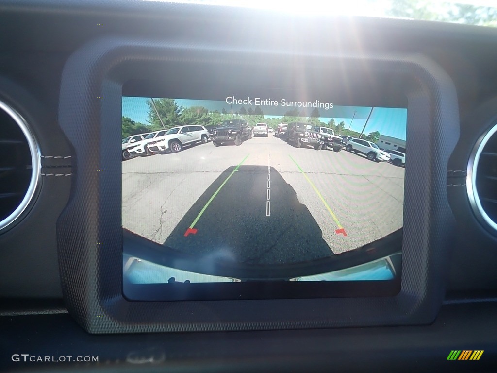 2022 Wrangler Unlimited Sahara 4x4 - Sting-Gray / Black photo #17