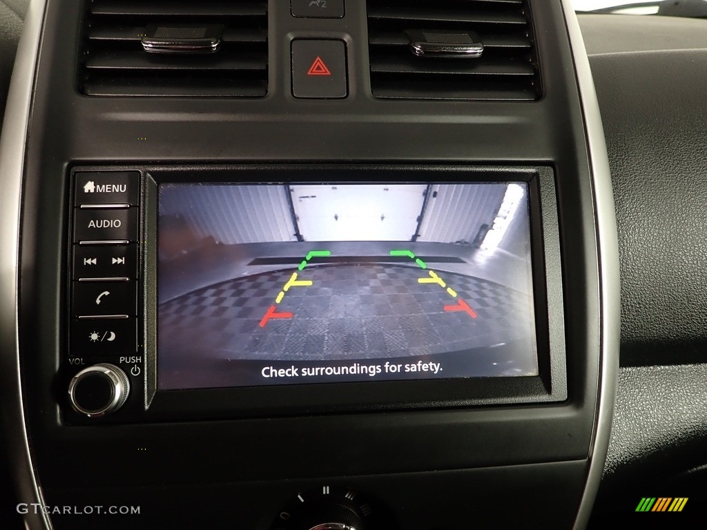 2019 Versa SV - Super Black / Charcoal photo #3