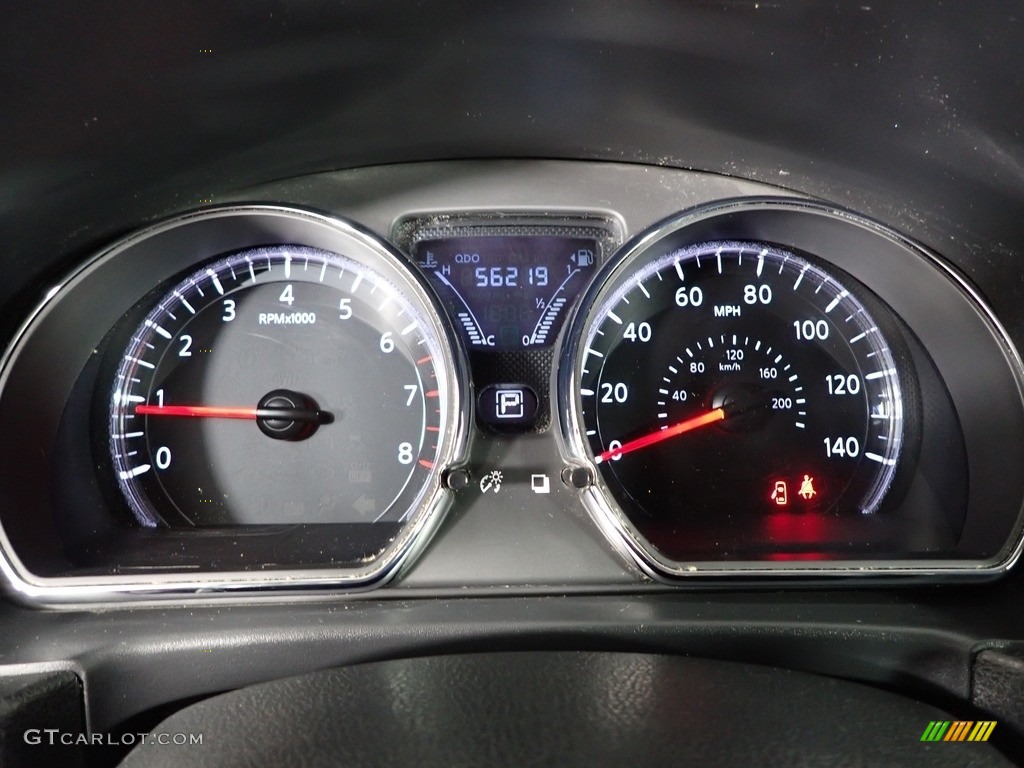 2019 Versa SV - Super Black / Charcoal photo #17