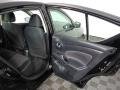 Super Black - Versa SV Photo No. 26