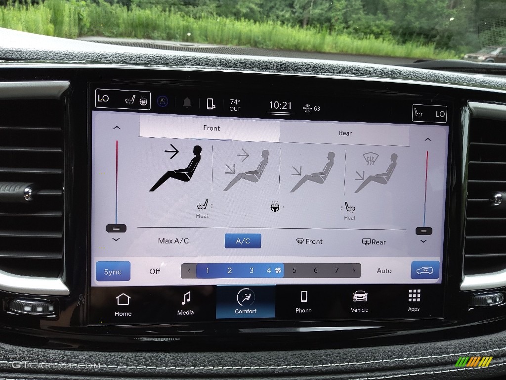 2022 Chrysler Pacifica Touring L AWD Controls Photo #144470342