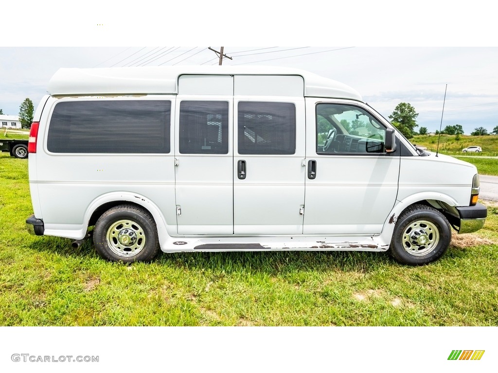 Summit White 2008 Chevrolet Express LS 1500 Passenger Van Exterior Photo #144470594