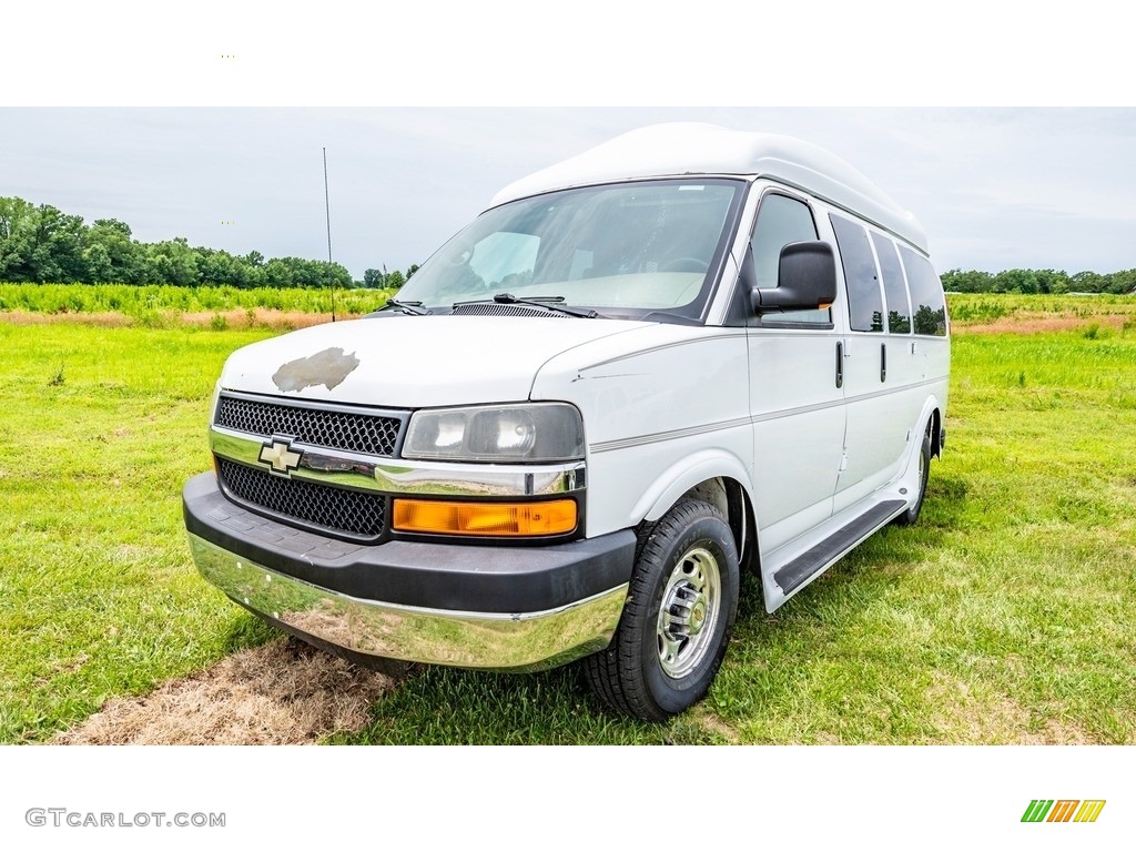 Summit White 2008 Chevrolet Express LS 1500 Passenger Van Exterior Photo #144470675