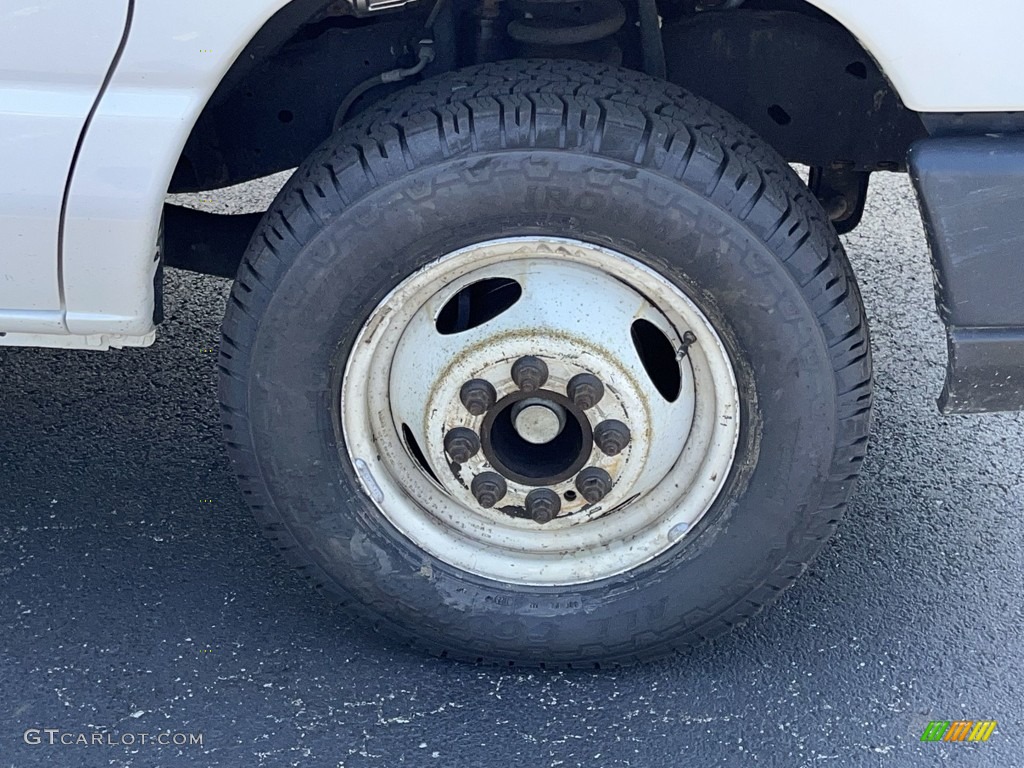 2017 E Series Cutaway E350 Cutaway Commercial Moving Truck - Oxford White / Medium Flint photo #19