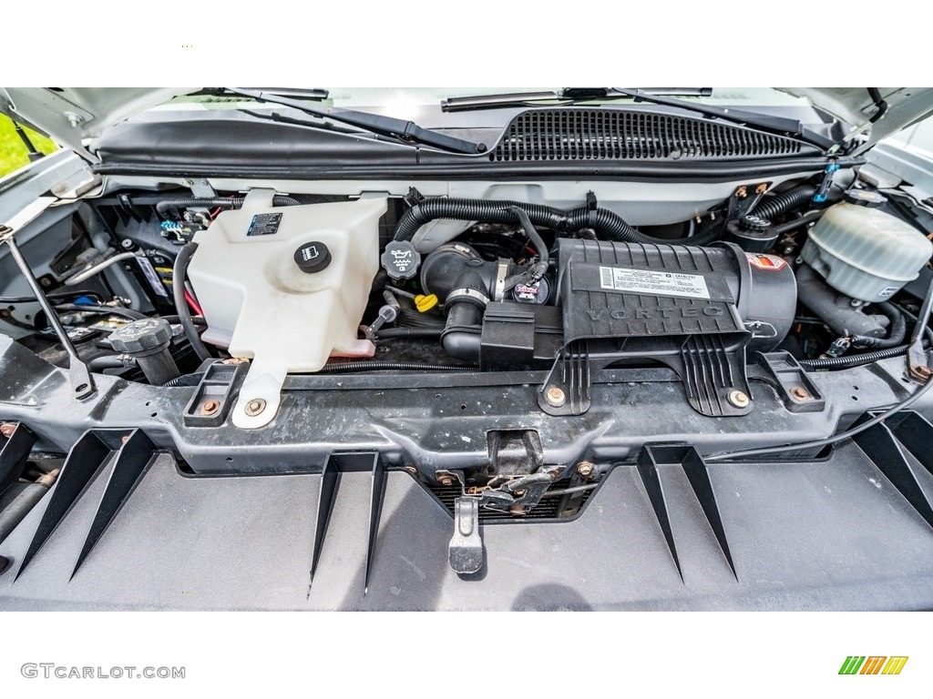 2008 Chevrolet Express LS 1500 Passenger Van Engine Photos