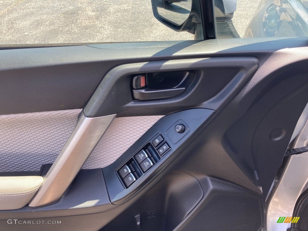 2018 Subaru Forester 2.5i Premium Black Door Panel Photo #144471836