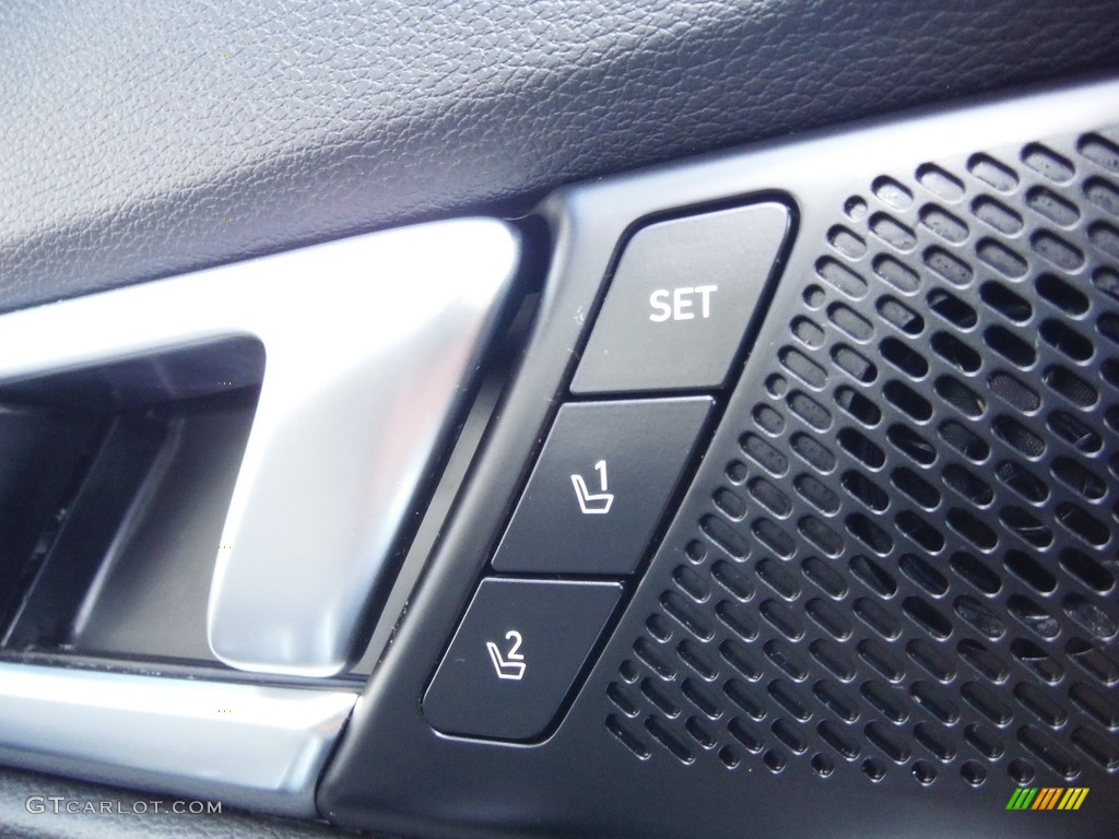 2020 Telluride SX AWD - Gravity Grey / Black photo #17