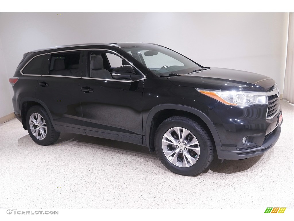 2015 Highlander XLE AWD - Attitude Black Metallic / Ash photo #1