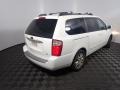 2008 White Kia Sedona EX  photo #11