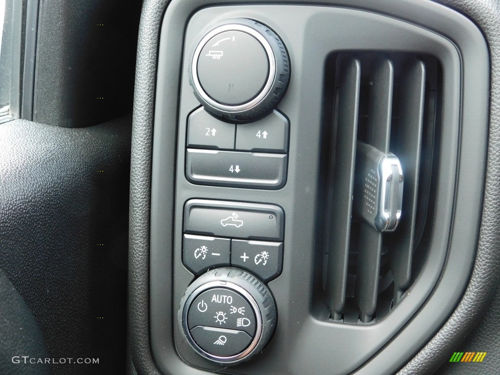 2022 Chevrolet Silverado 2500HD Custom Crew Cab 4x4 Controls Photo #144475840