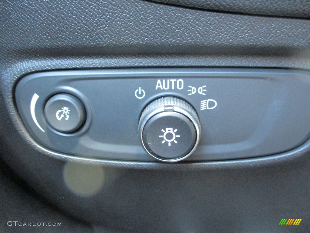 2020 Equinox LT AWD - Summit White / Jet Black photo #12