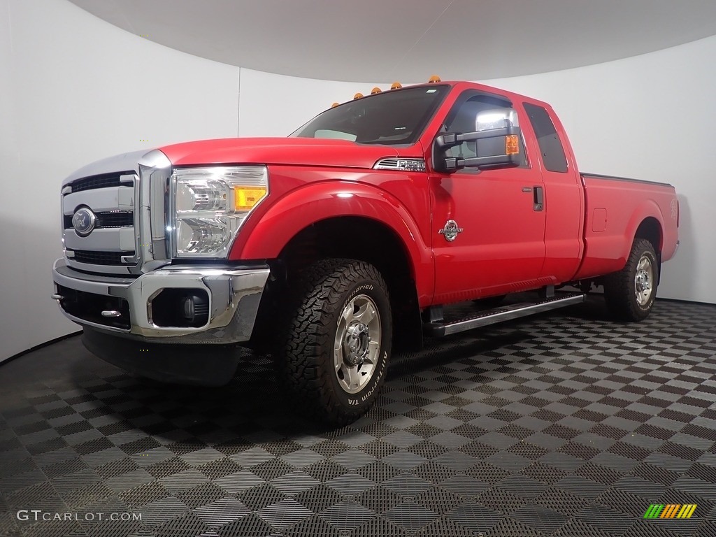 2011 F250 Super Duty XLT SuperCab 4x4 - Vermillion Red / Steel Gray photo #8