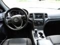 Bright White - Grand Cherokee Laredo 4x4 Photo No. 19