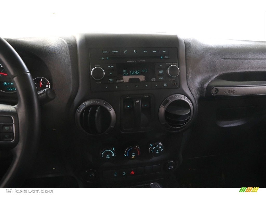 2018 Wrangler Sport 4x4 - Granite Crystal Metallic / Black photo #8