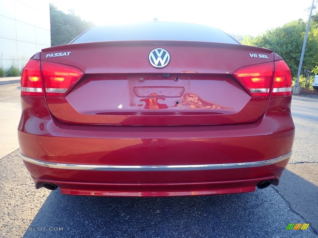 2015 Passat V6 SEL Premium Sedan - Fortana Red Metallic / Titan Black photo #3