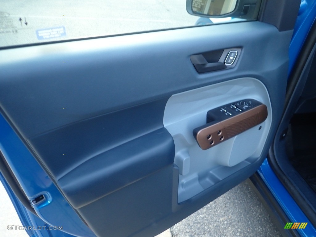 2022 Ford Maverick Lariat AWD Desert Brown Door Panel Photo #144482167