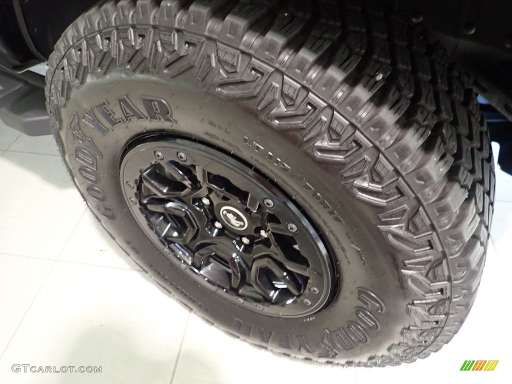 2021 Ford Bronco Wildtrak 4x4 2-Door Wheel Photos