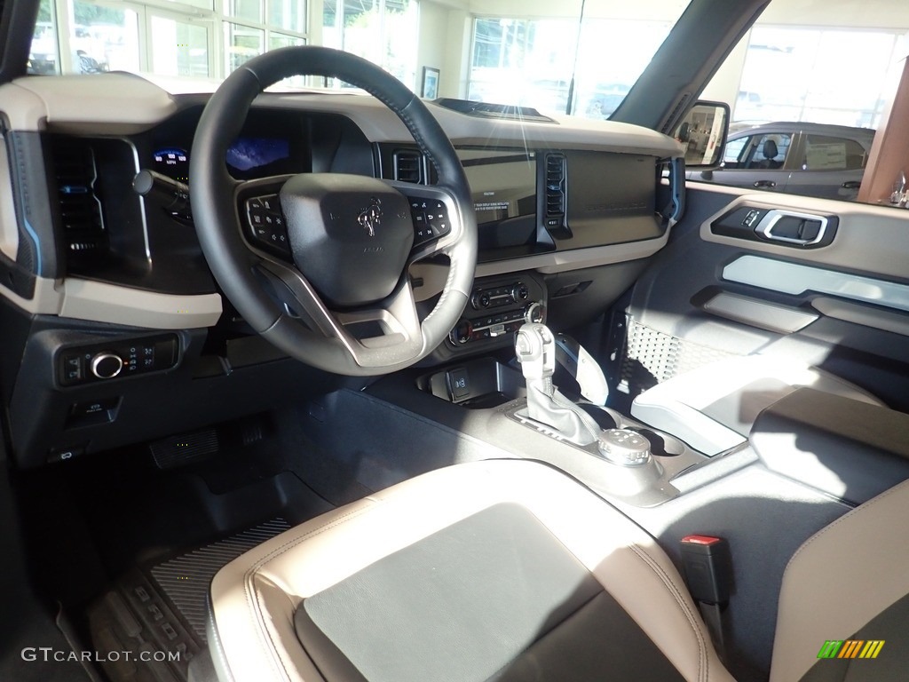 Sandstone/Black Onyx Interior 2021 Ford Bronco Wildtrak 4x4 2-Door Photo #144482692