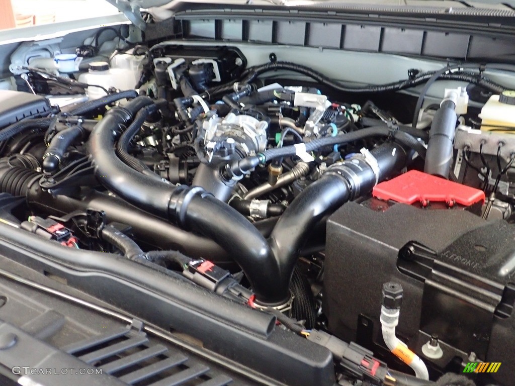 2021 Ford Bronco Wildtrak 4x4 2-Door Engine Photos