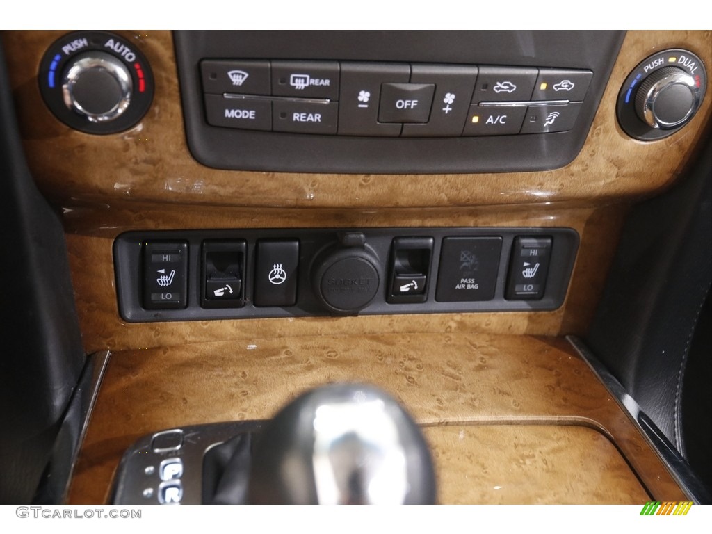 2014 QX80 AWD - Liquid Platinum / Graphite photo #15