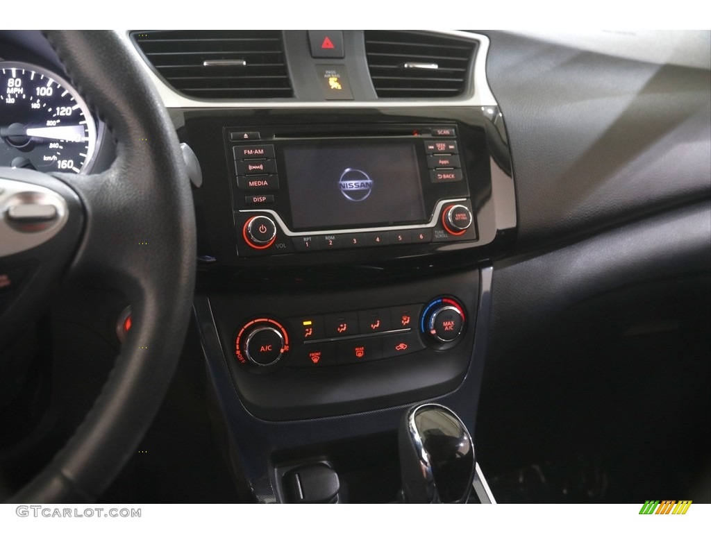 2016 Sentra S - Super Black / Charcoal photo #9