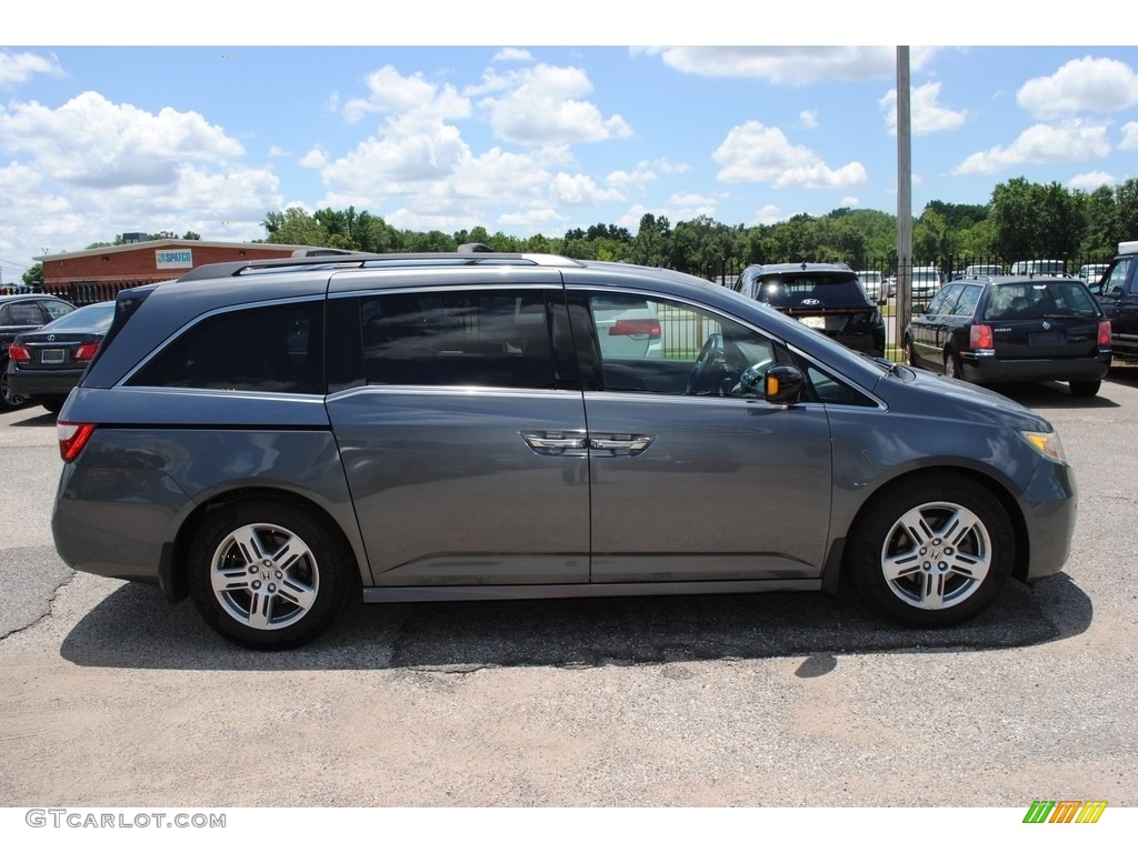 2013 Odyssey Touring - Polished Metal Metallic / Gray photo #6