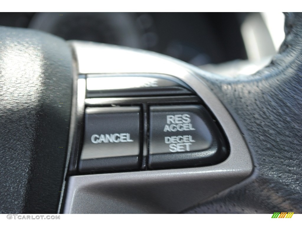 2013 Odyssey Touring - Polished Metal Metallic / Gray photo #15