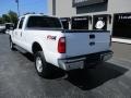 Oxford White - F350 Super Duty XLT Crew Cab 4x4 Photo No. 3