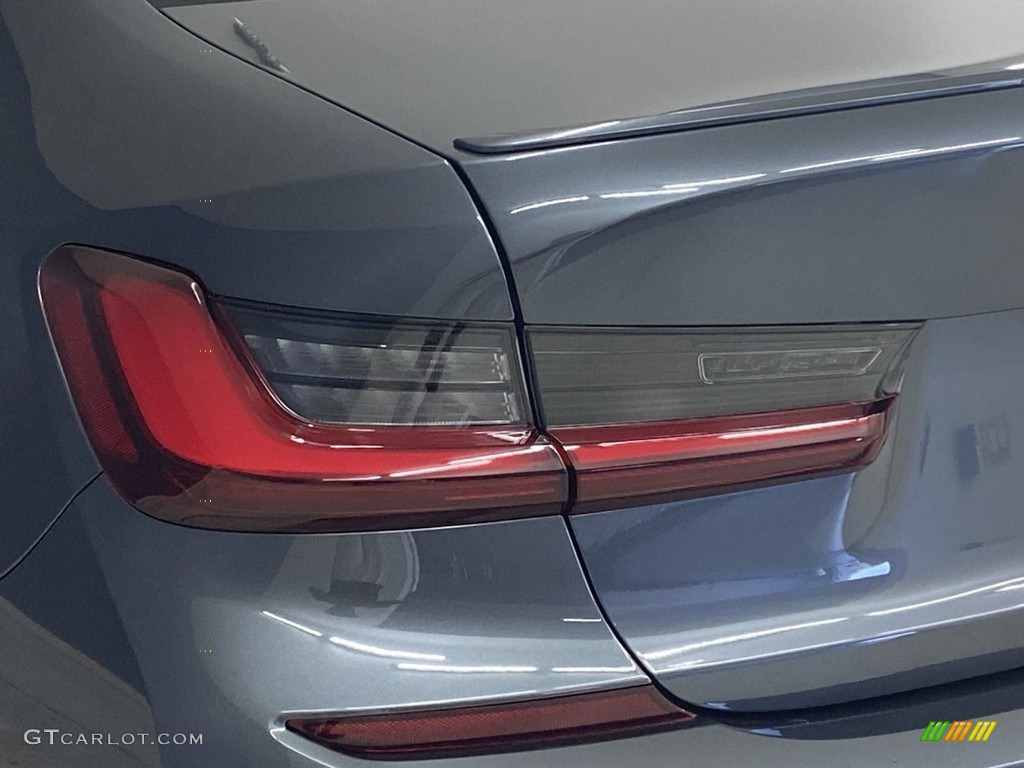 2022 3 Series 330i Sedan - Mineral Grey Metallic / Black photo #6