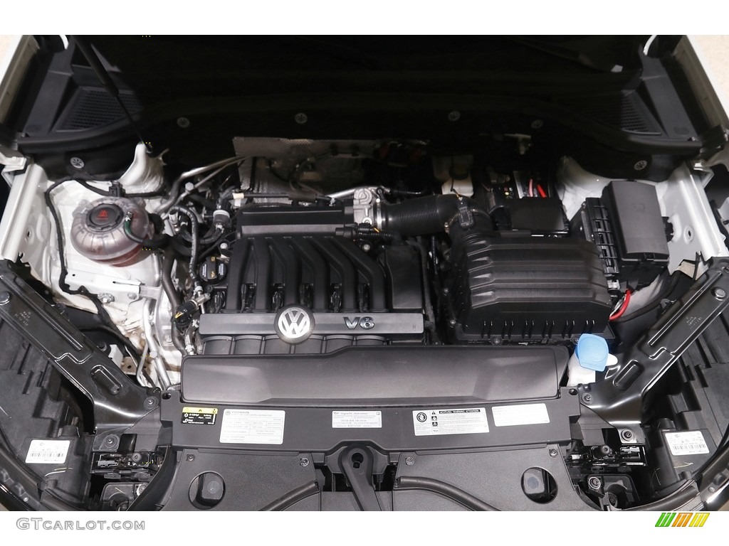 2020 Atlas Cross Sport SE R-Line 4Motion - Pure White / Titan Black photo #18