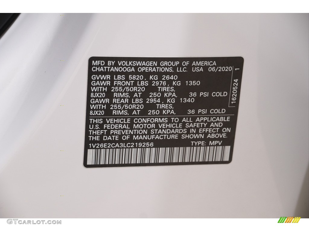 2020 Atlas Cross Sport SE R-Line 4Motion - Pure White / Titan Black photo #20