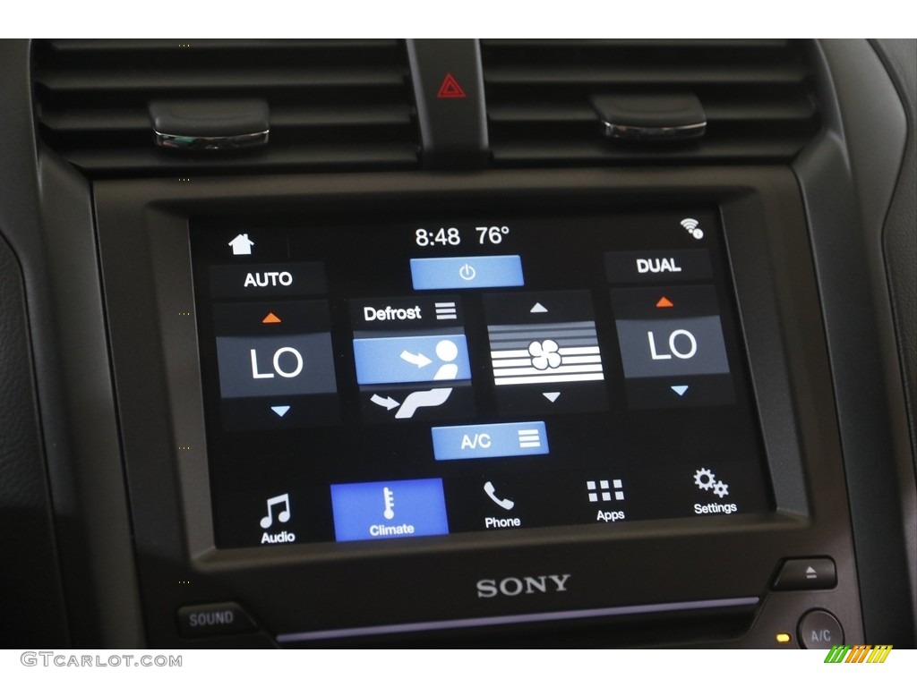 2018 Ford Fusion Titanium AWD Controls Photo #144488337