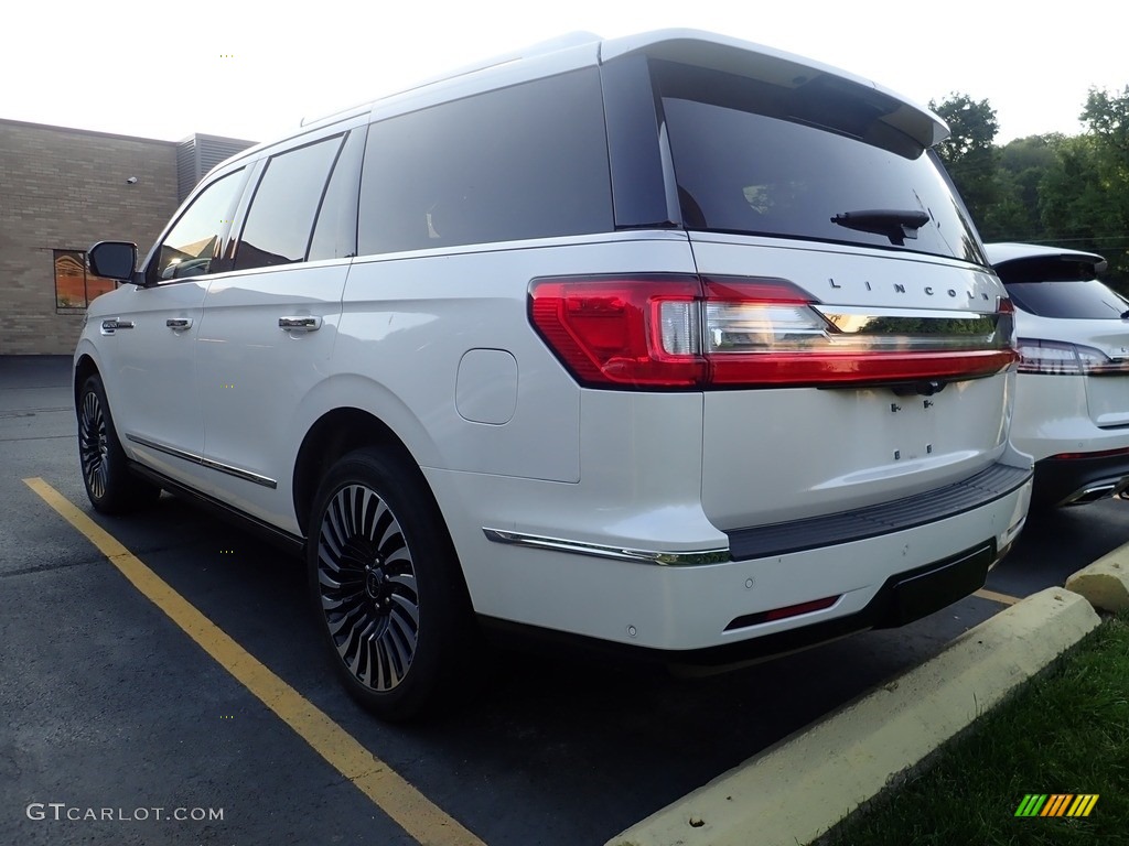 2019 Navigator Black Label 4x4 - White Platinum Metallic Tri-Coat / Russet photo #2
