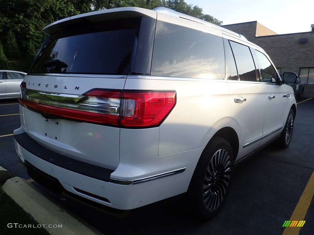 2019 Navigator Black Label 4x4 - White Platinum Metallic Tri-Coat / Russet photo #3