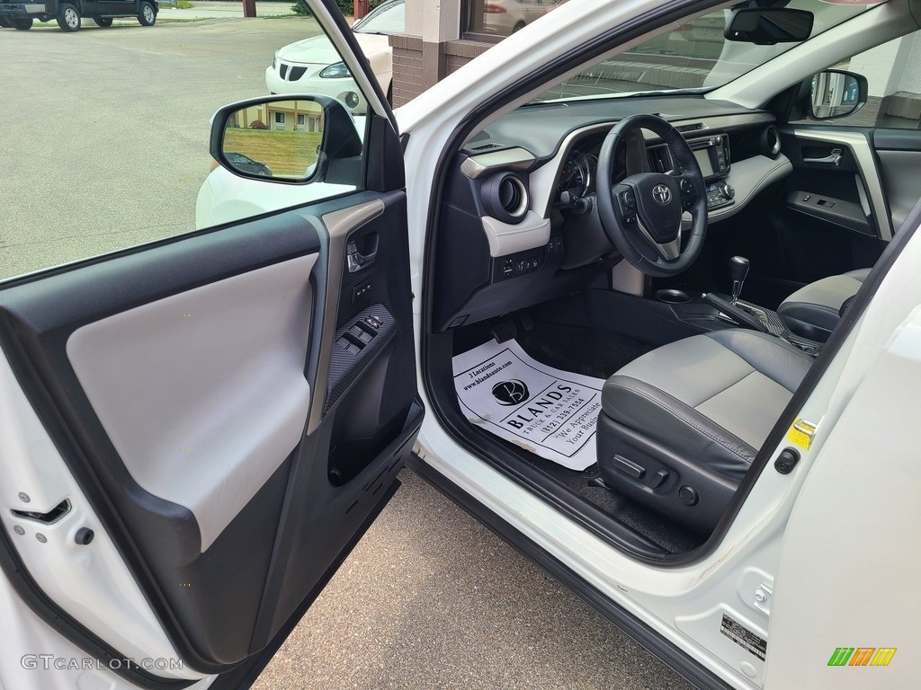 2015 RAV4 Limited AWD - Blizzard Pearl / Ash photo #3
