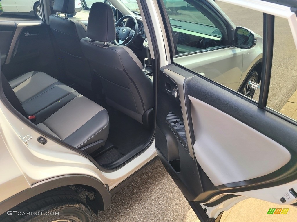 2015 RAV4 Limited AWD - Blizzard Pearl / Ash photo #45