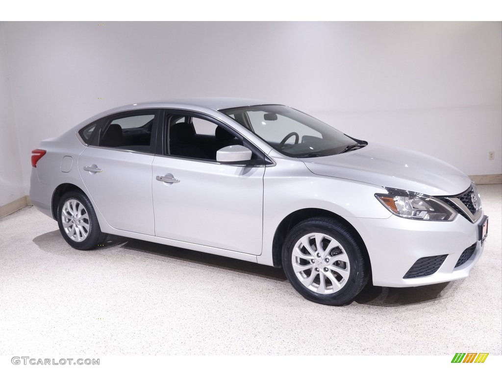 2019 Sentra SV - Brilliant Silver Metallic / Charcoal photo #1