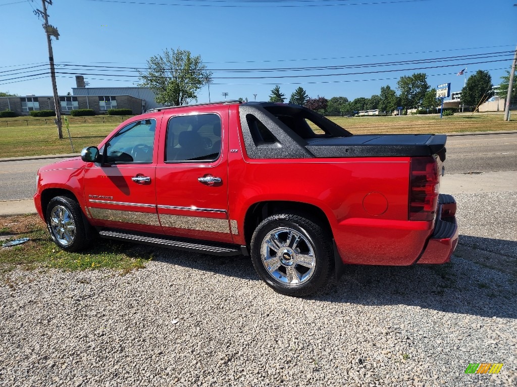2010 Avalanche LTZ 4x4 - Victory Red / Ebony photo #2
