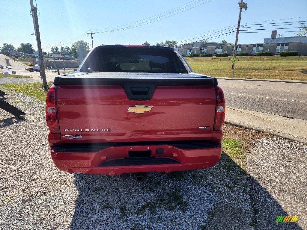 2010 Avalanche LTZ 4x4 - Victory Red / Ebony photo #3
